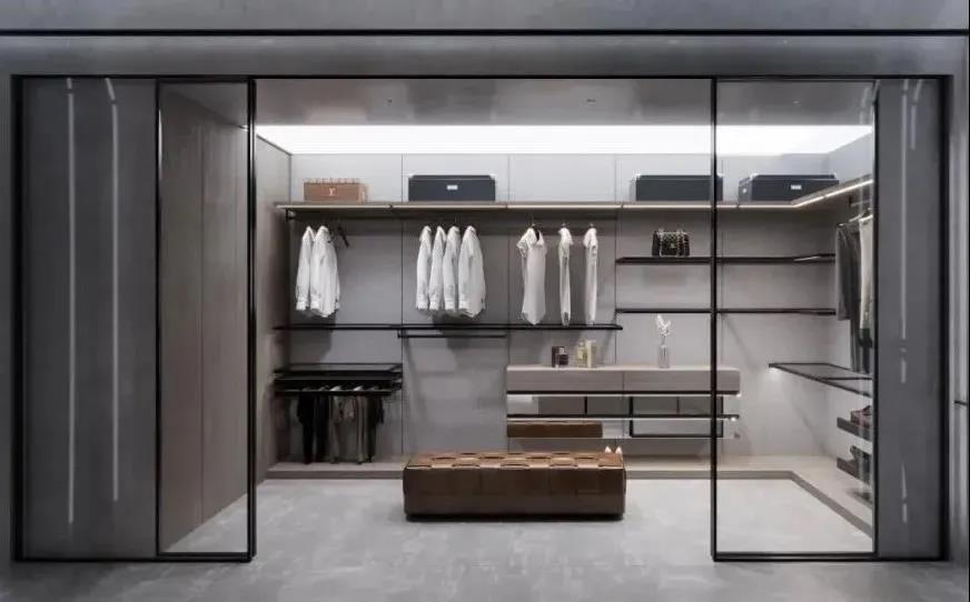 美洛士全屋定制洛阳展厅——衣帽间2